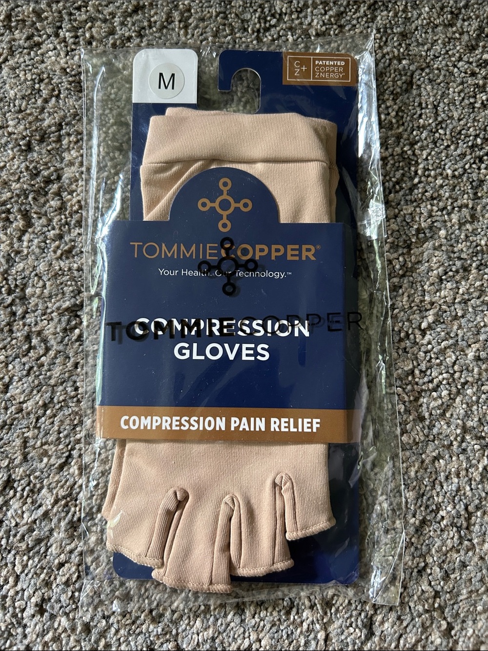 Tommie Copper Compression Fingerless Gloves — Nude (M)